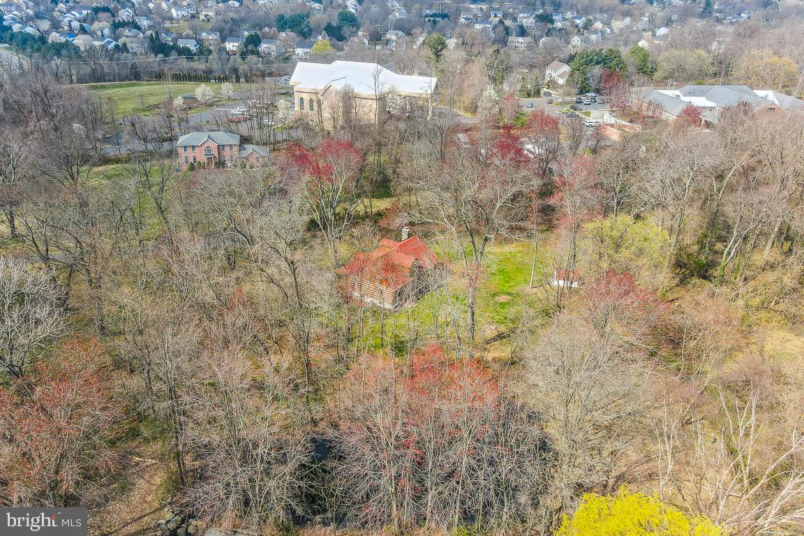 800 S 15th STREET