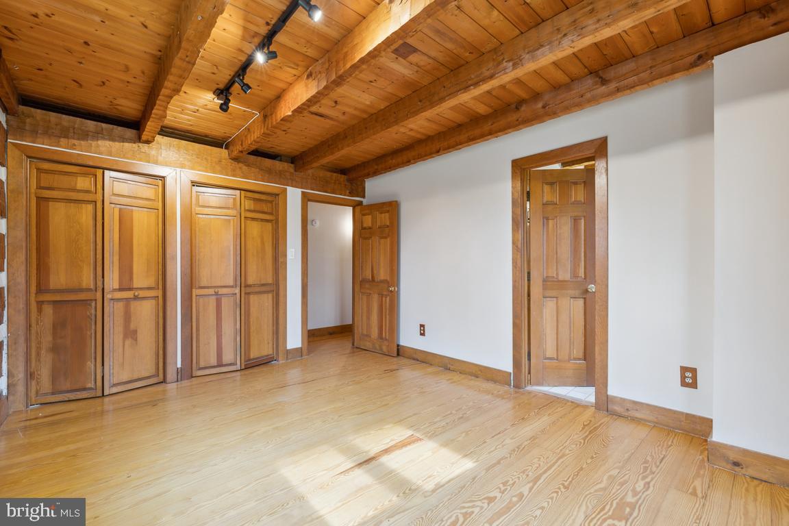 800 S 15th STREET