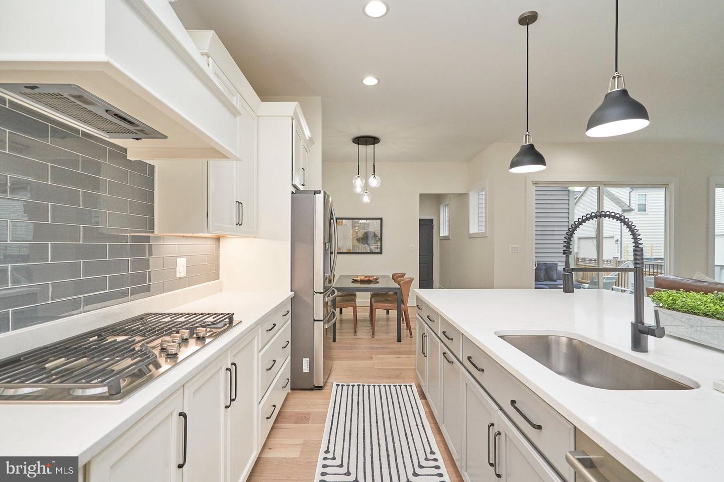 22936 Bubbling Brook DRIVE