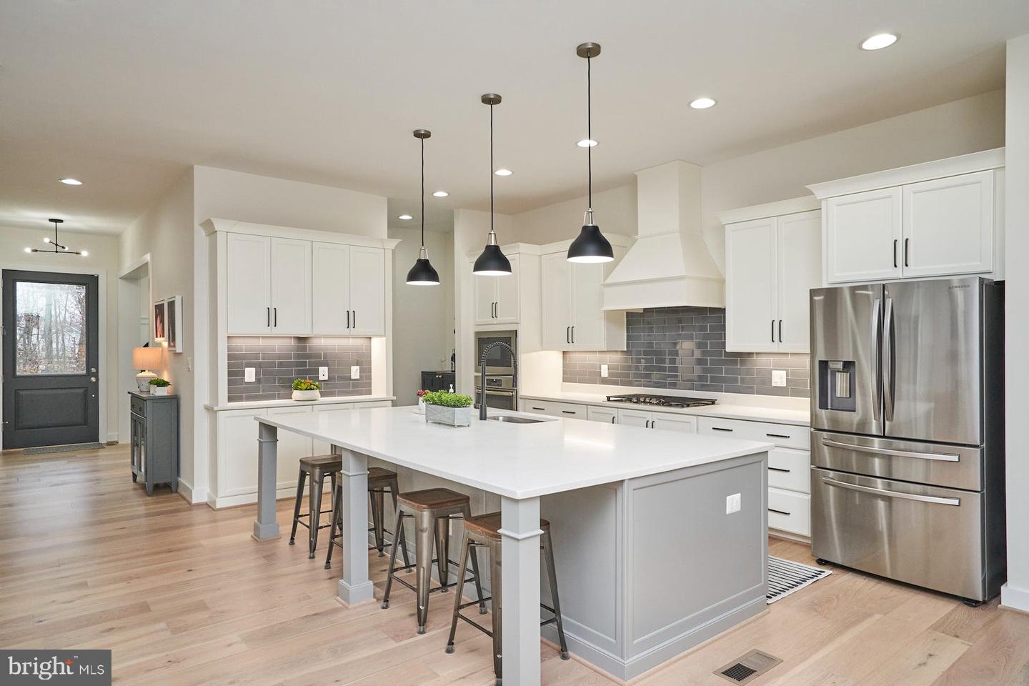 22936 Bubbling Brook DRIVE