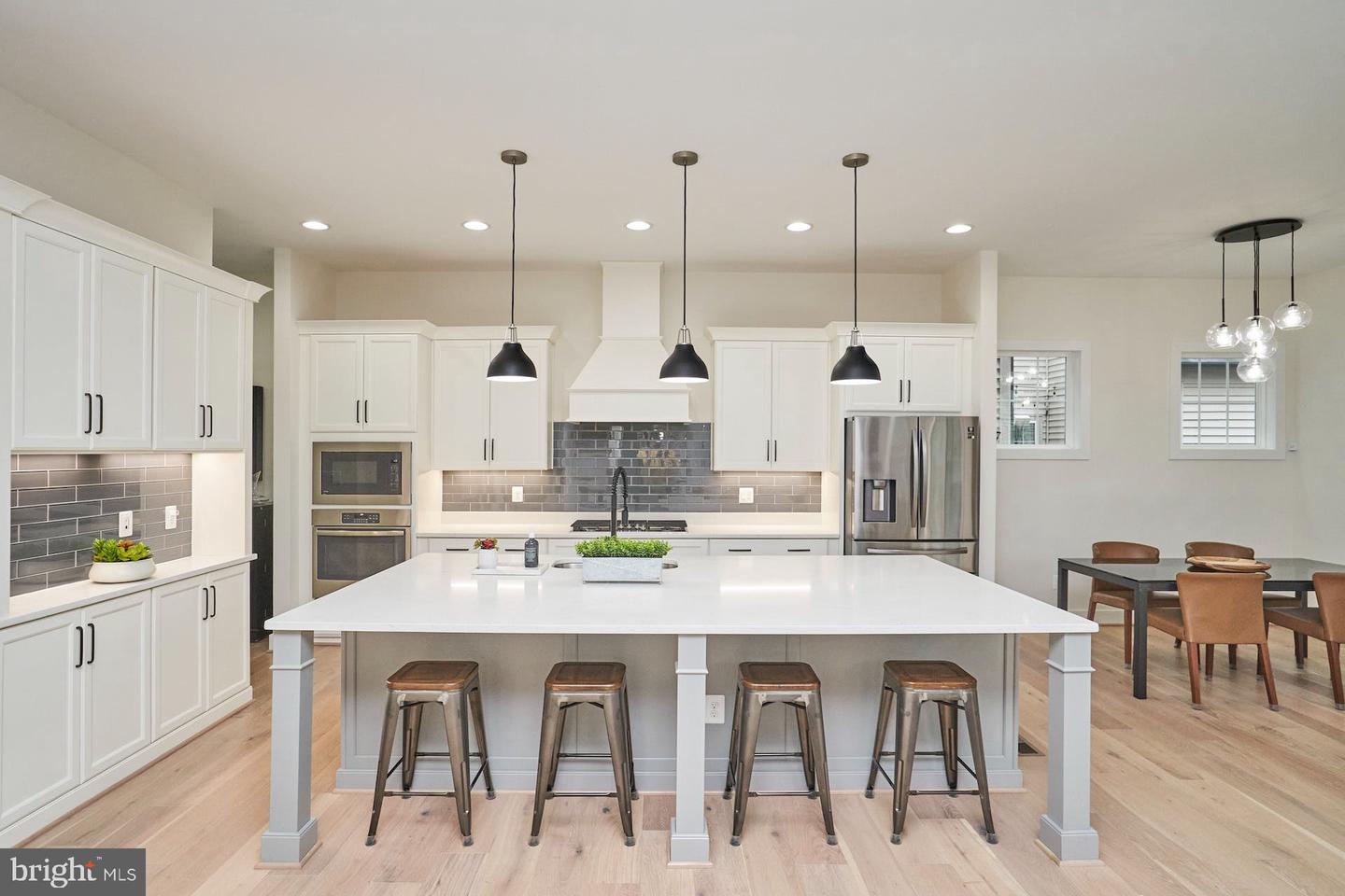 22936 Bubbling Brook DRIVE