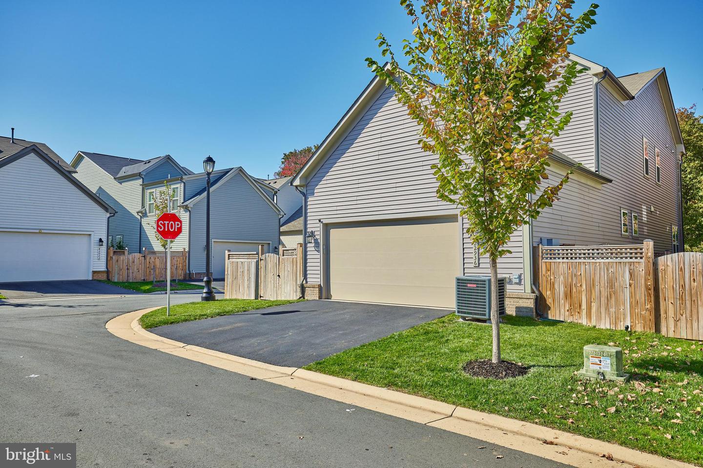 22936 Bubbling Brook DRIVE