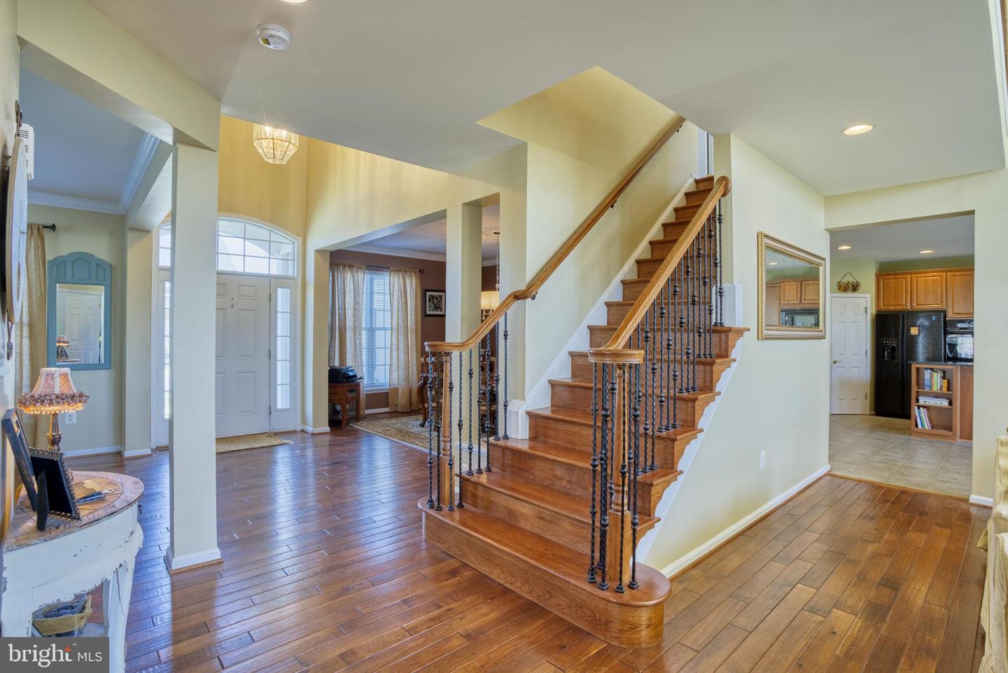 24765 Stone Pillar DRIVE