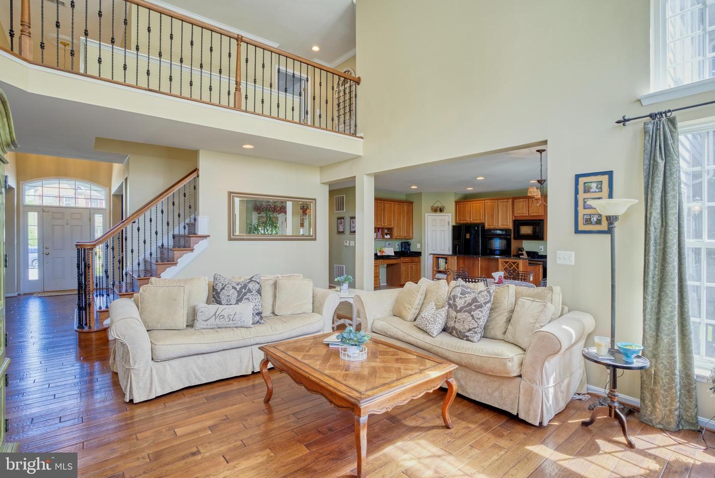24765 Stone Pillar DRIVE