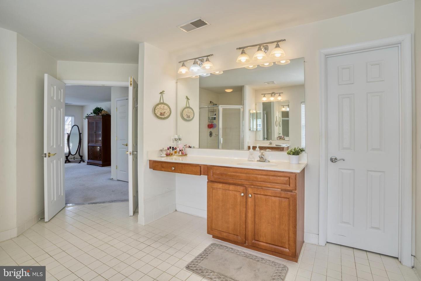 24765 Stone Pillar DRIVE