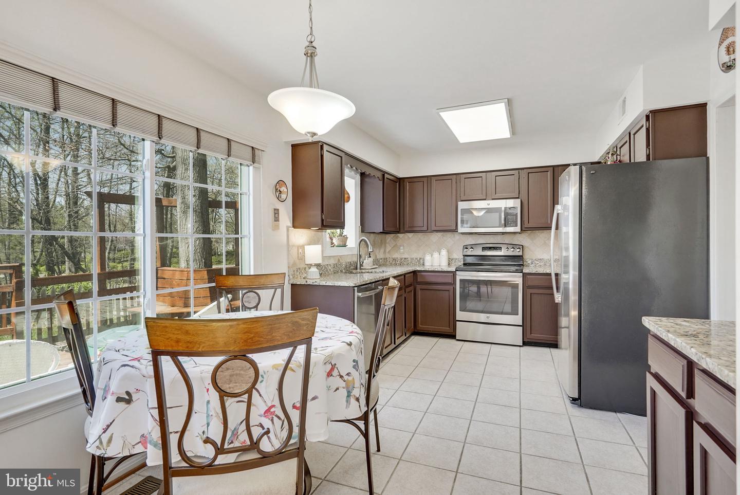 2 Newland COURT