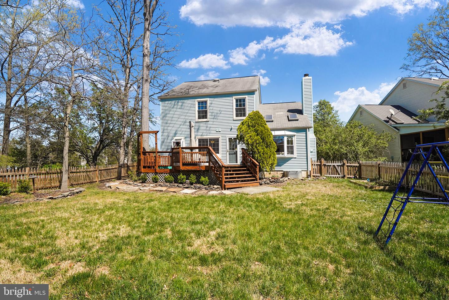 2 Newland COURT