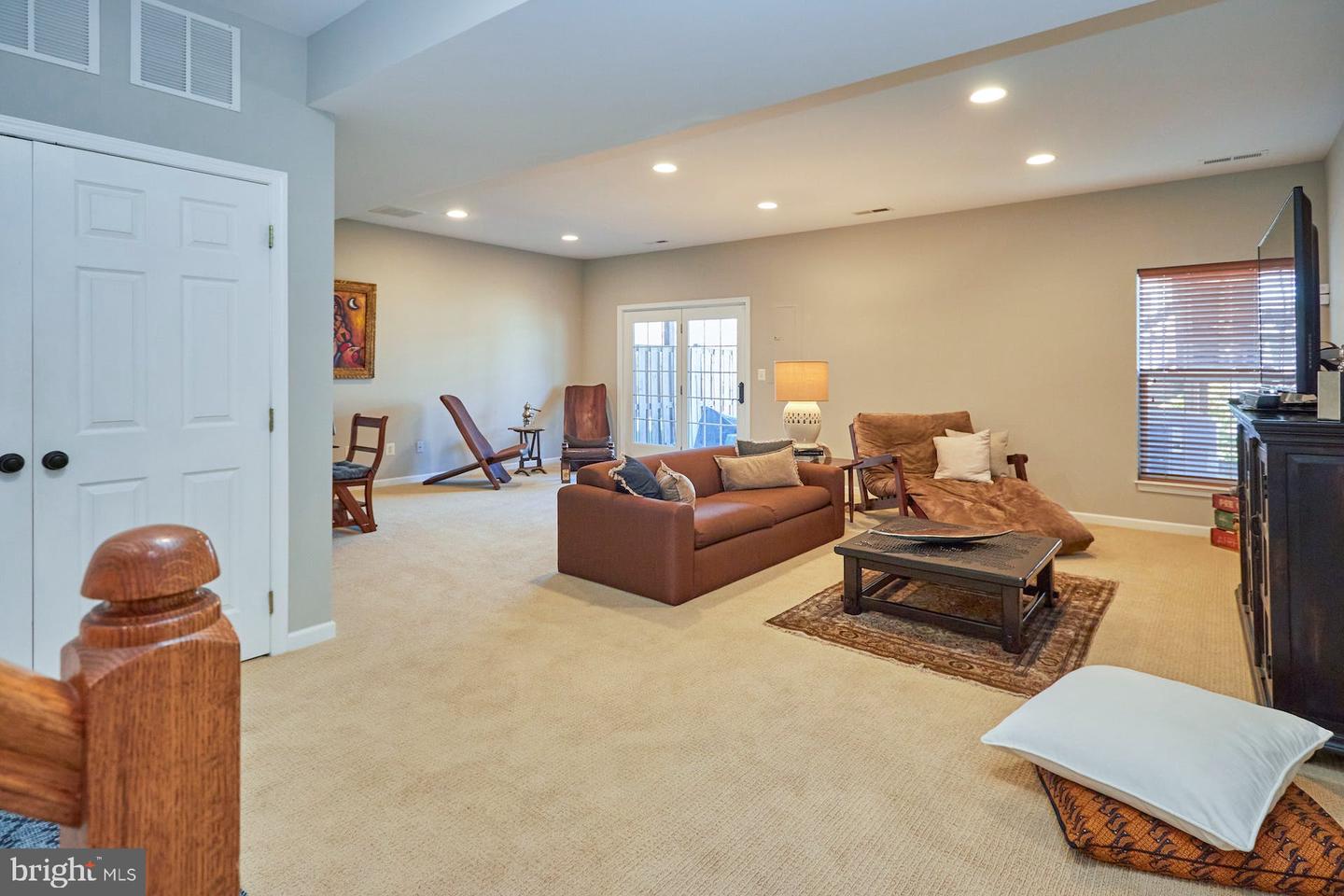 25499 Beresford DRIVE