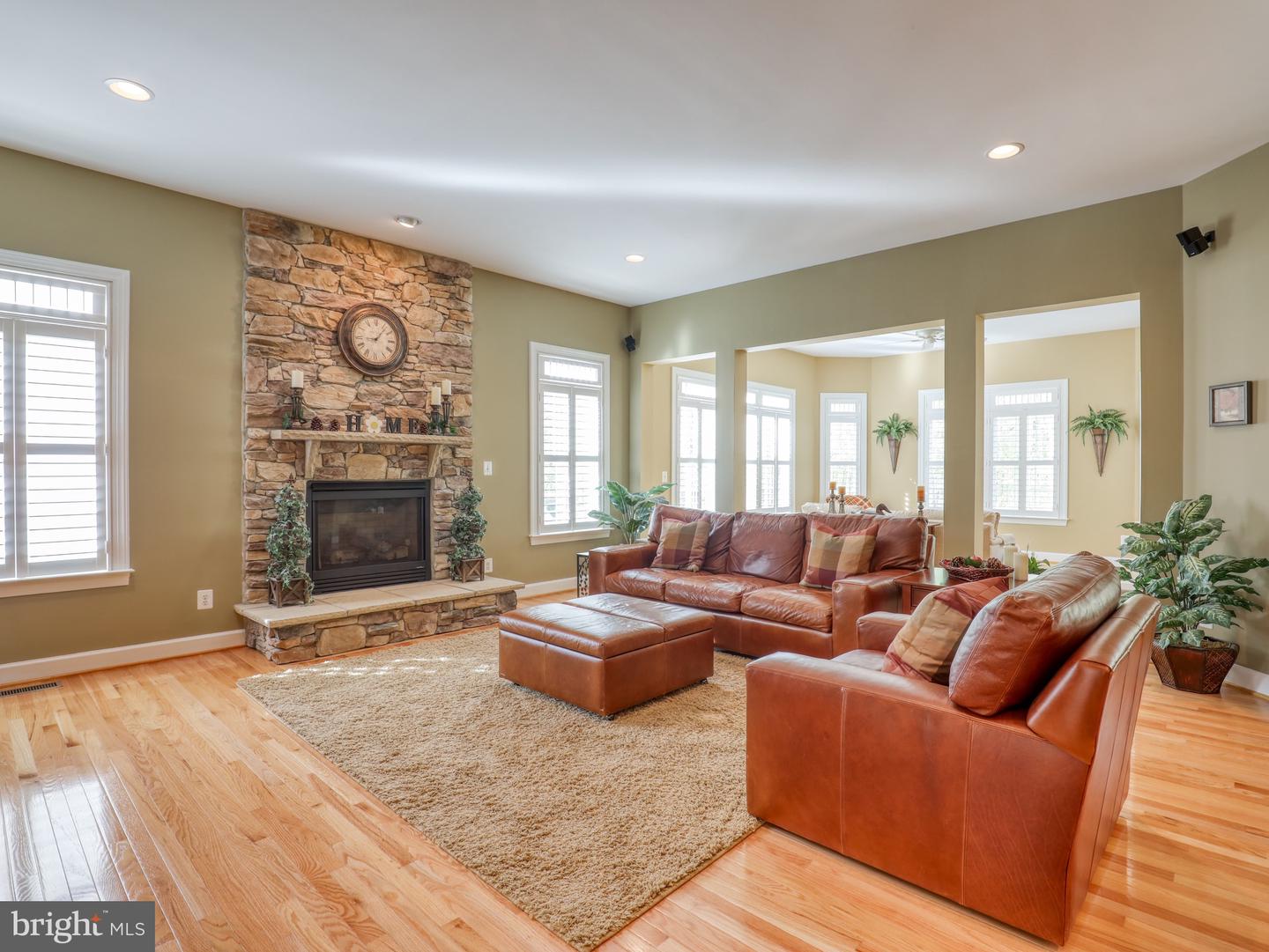 41041 Indigo PLACE