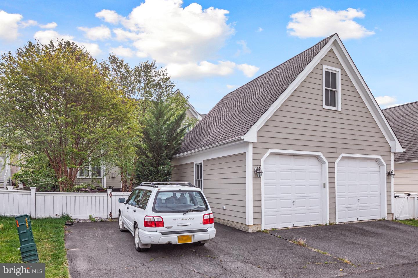 629 Kinvarra PLACE