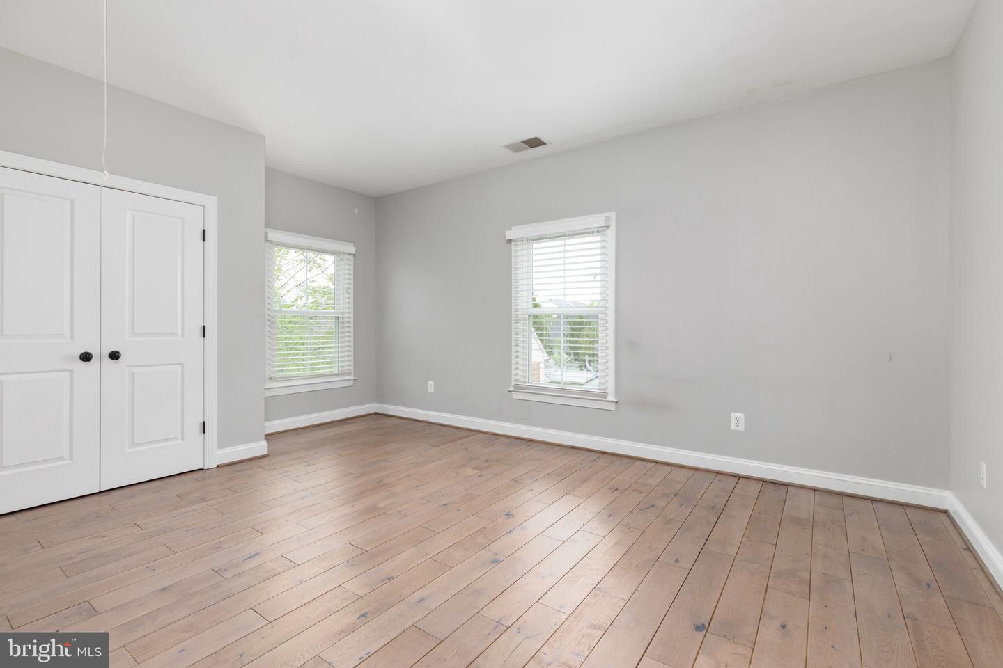629 Kinvarra PLACE