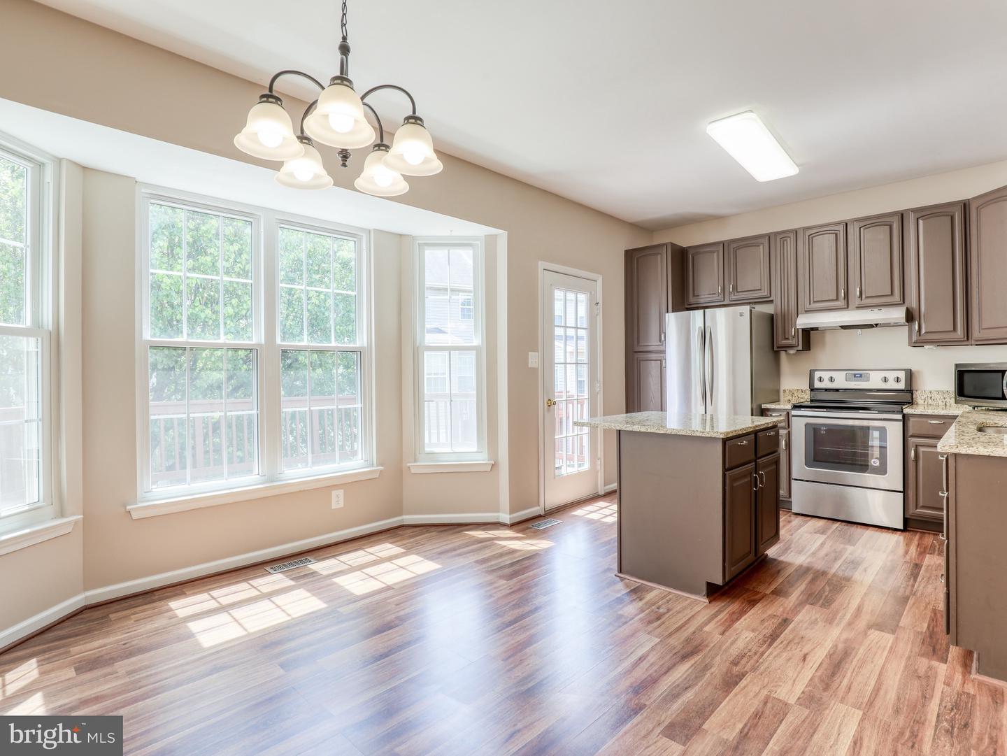 45531 Clear Spring TERRACE
