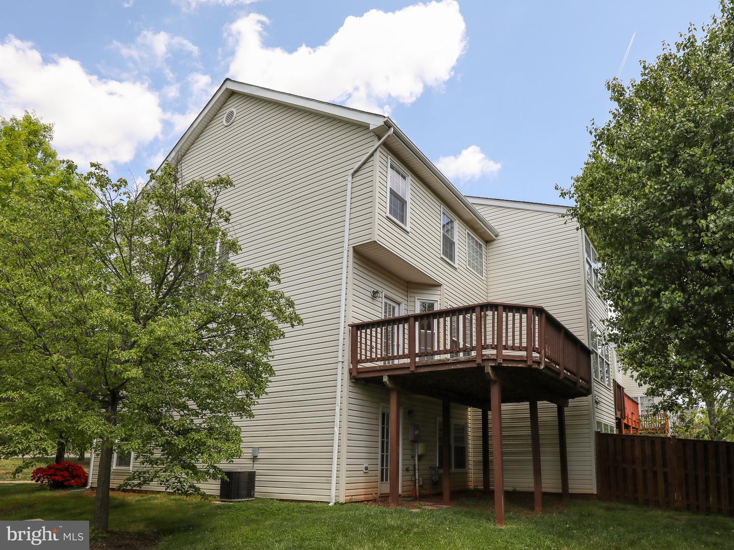 45531 Clear Spring TERRACE