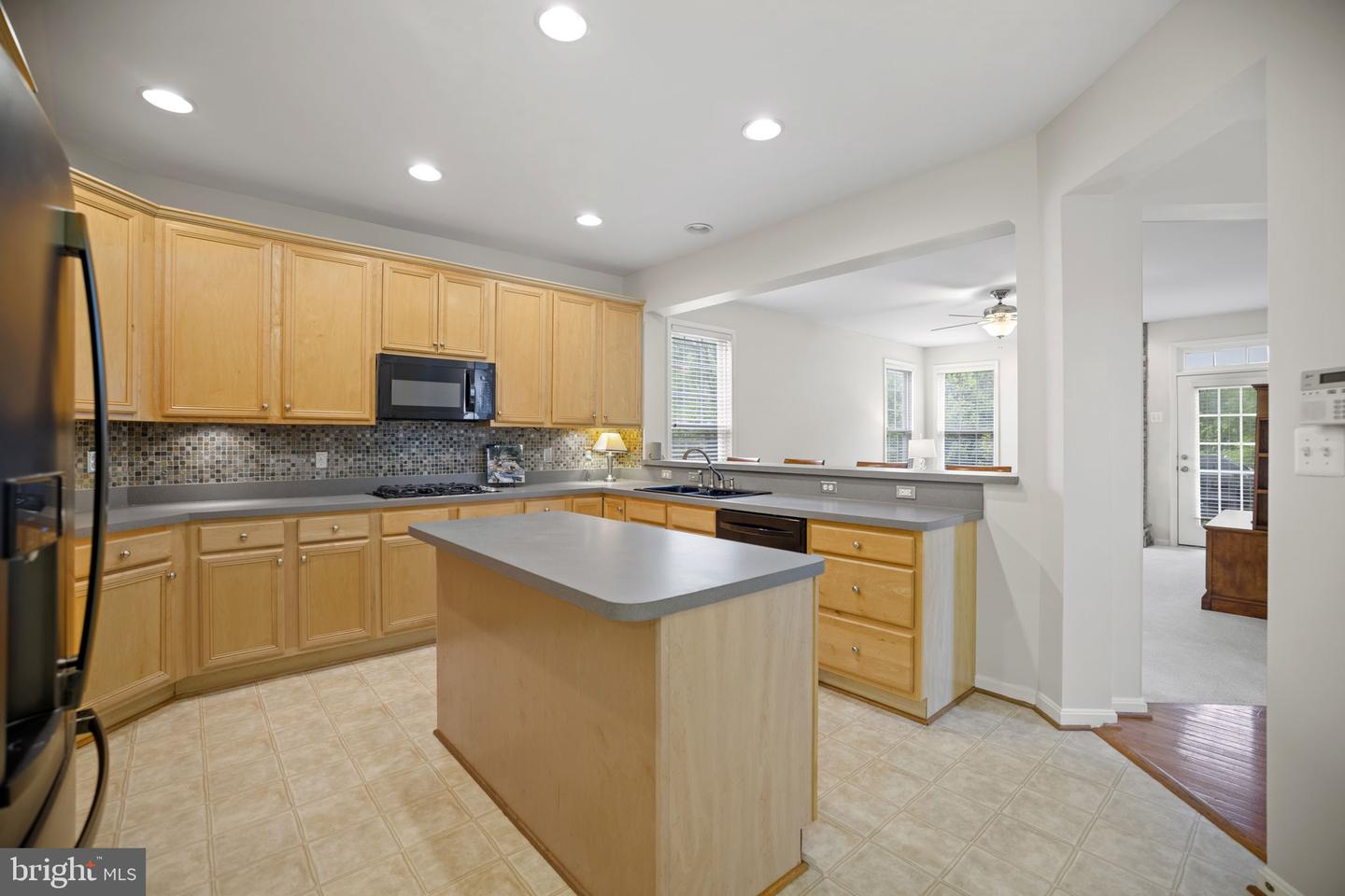21549 Center Point CIRCLE