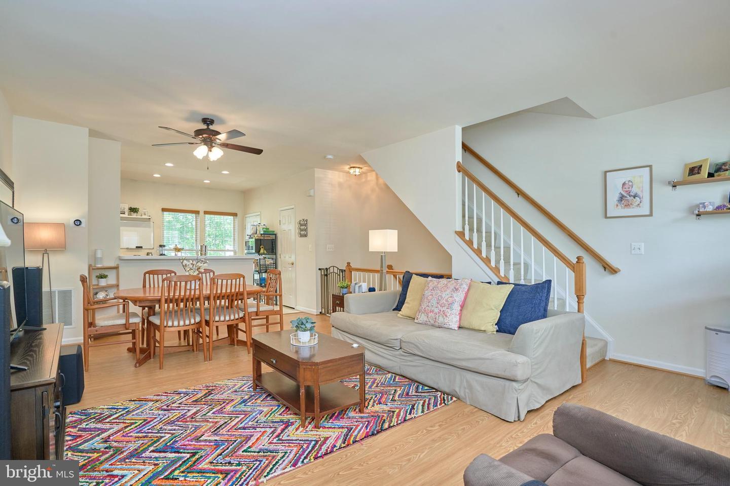24653 Nettle Mill SQUARE