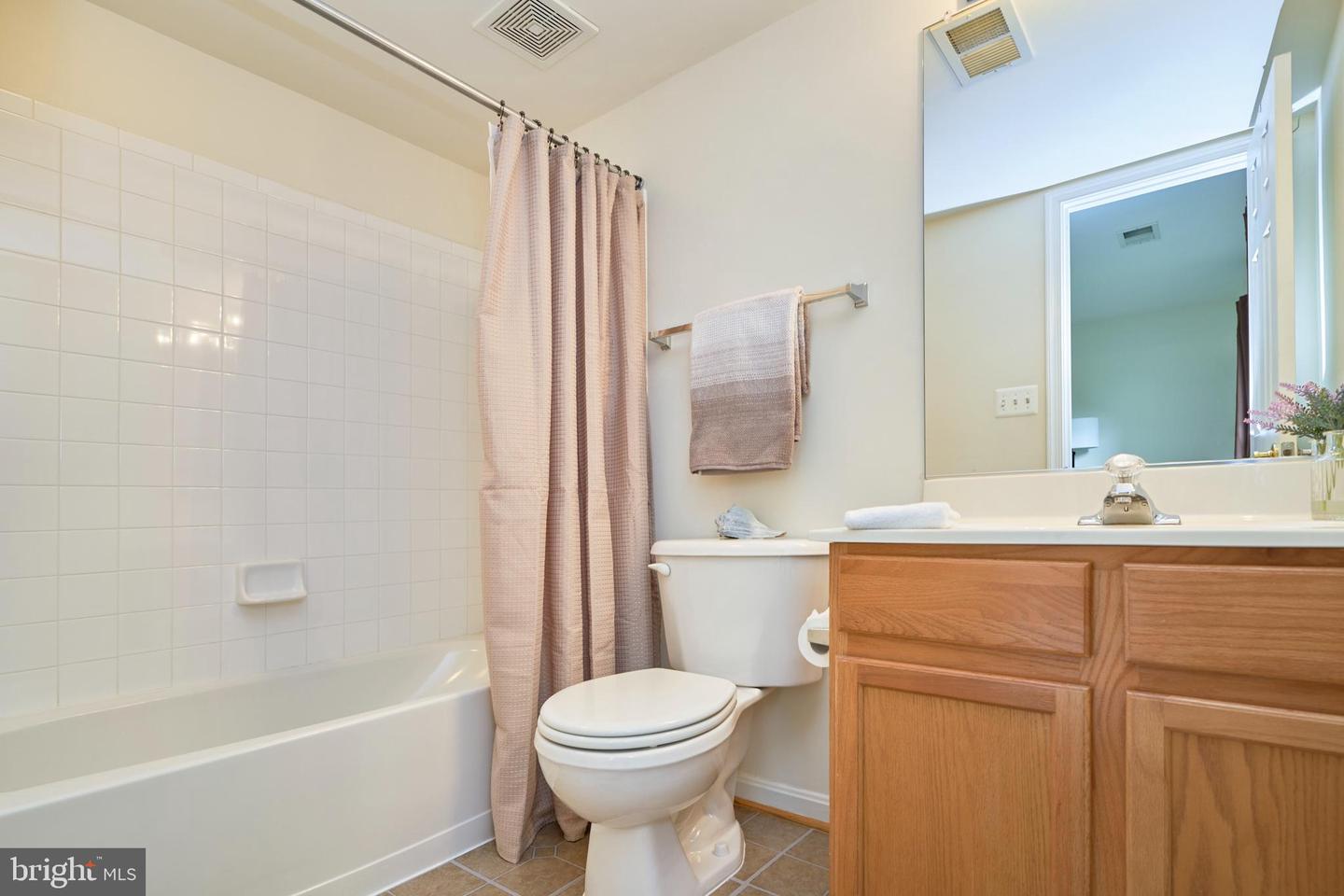 24653 Nettle Mill SQUARE