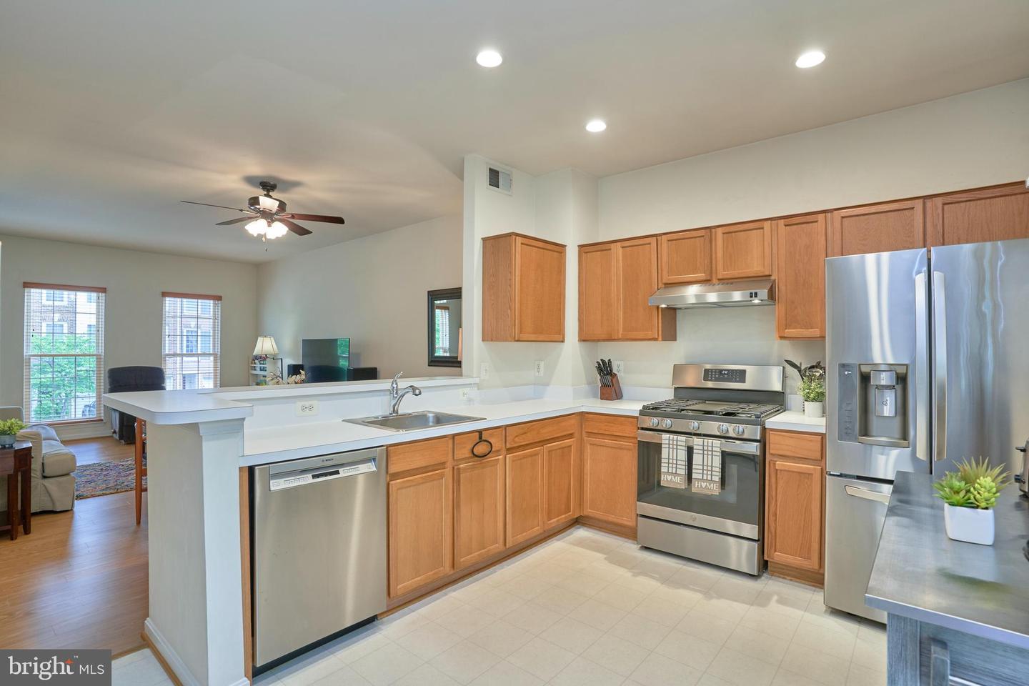 24653 Nettle Mill SQUARE