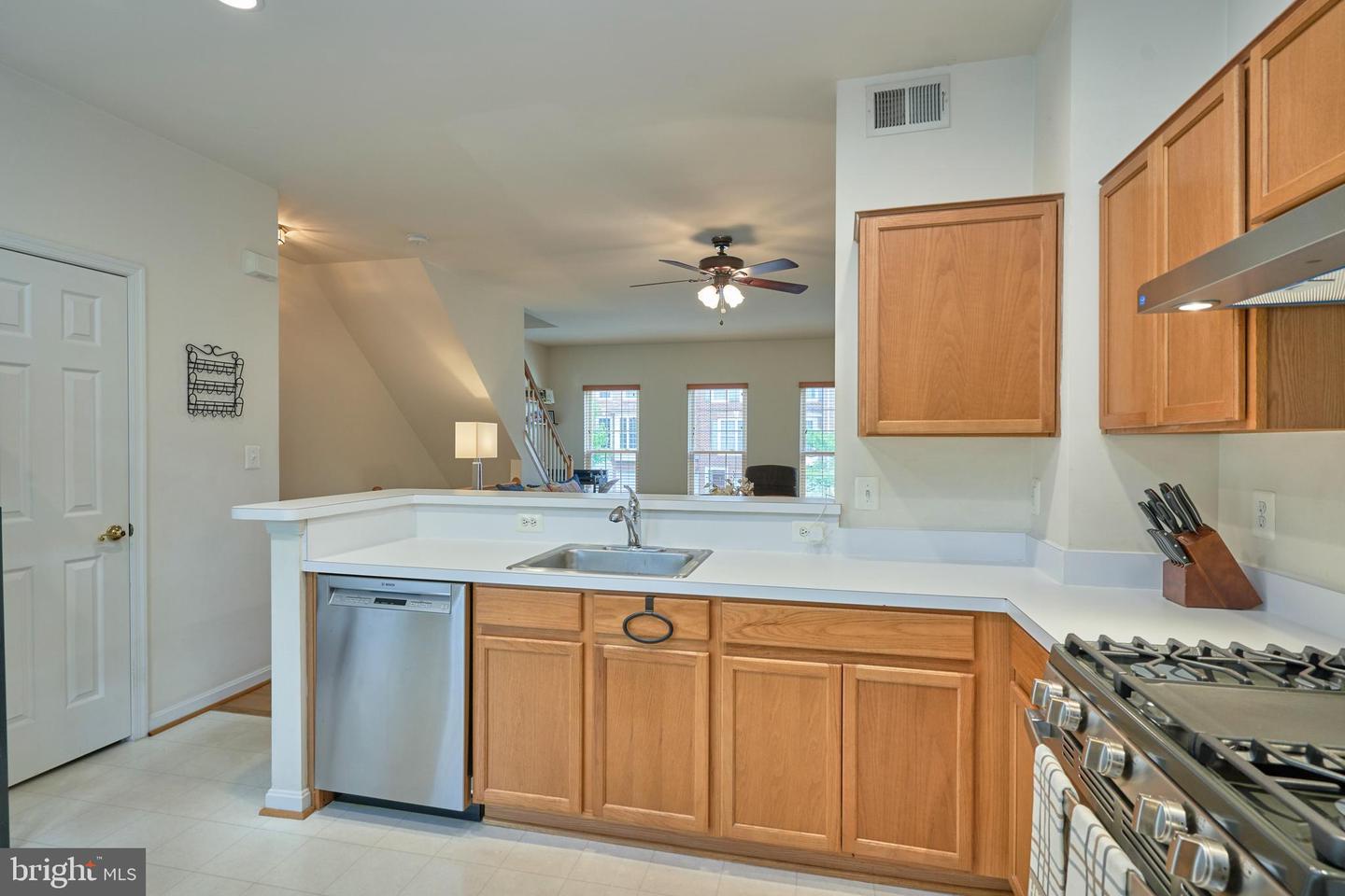 24653 Nettle Mill SQUARE