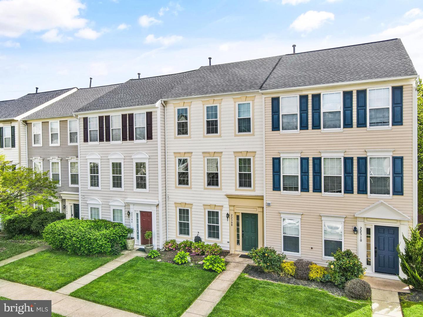 22308 Great Trail TERRACE