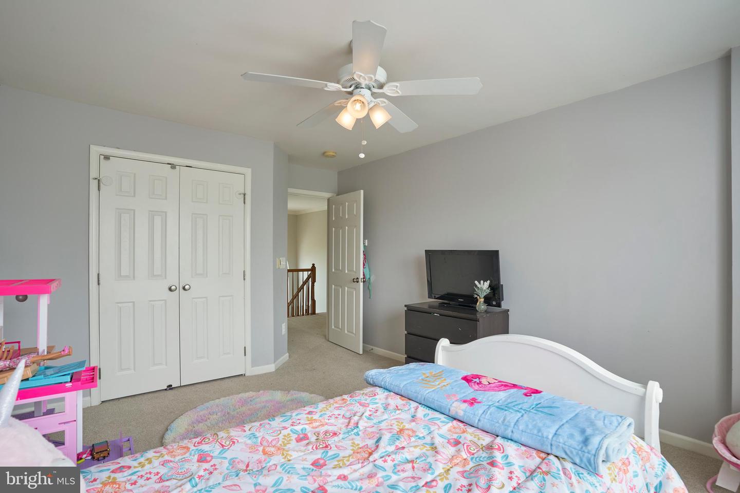 32 Houser DRIVE