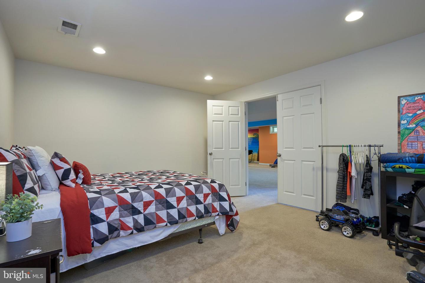 32 Houser DRIVE