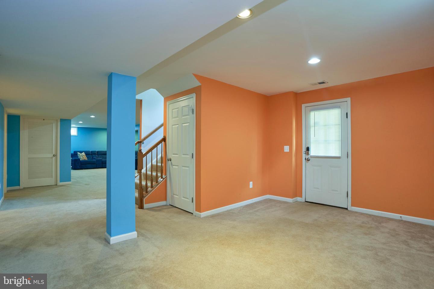32 Houser DRIVE