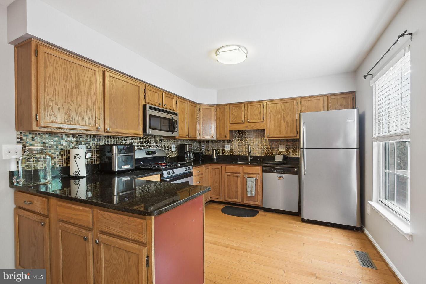 46594 Carriage COURT