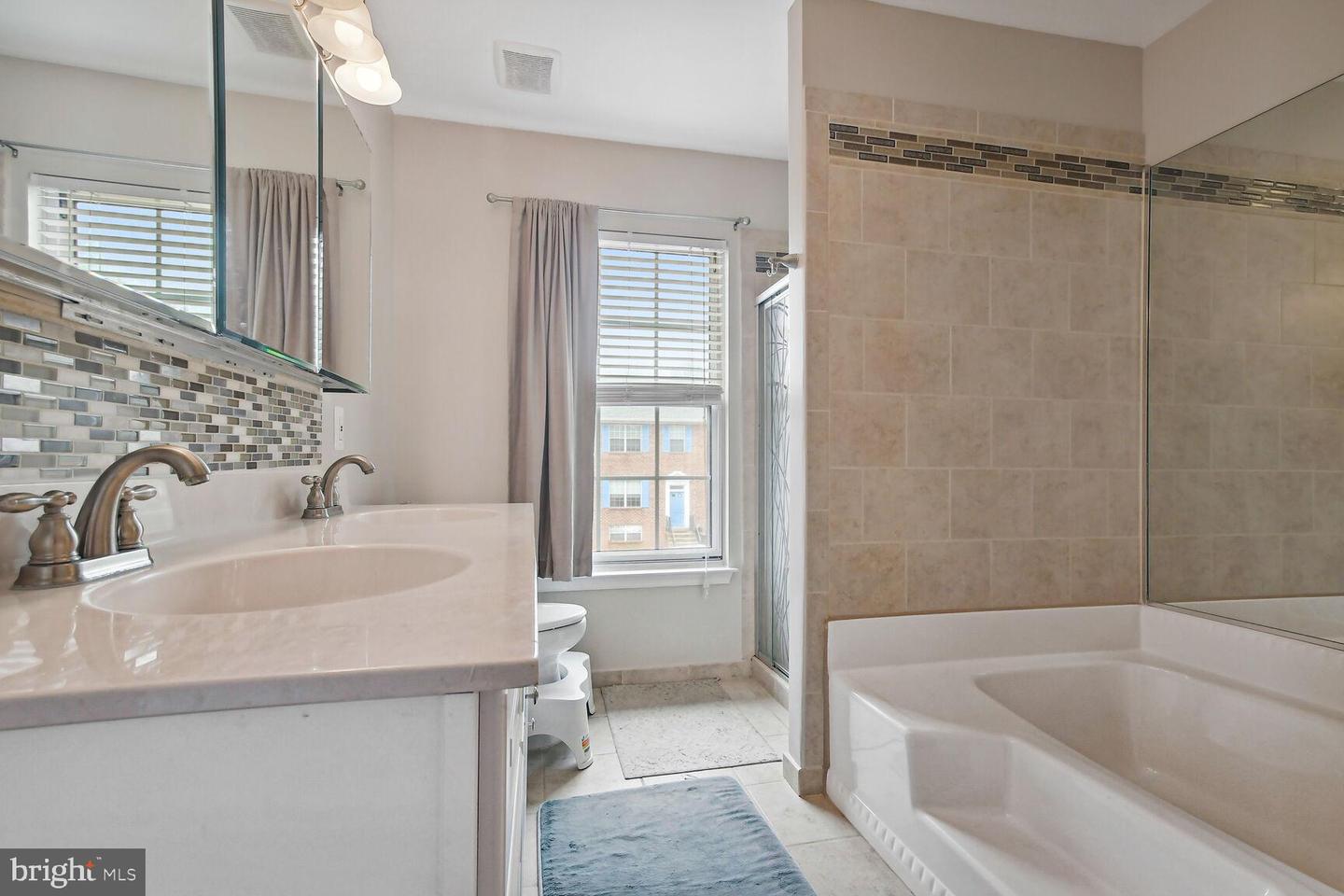 46594 Carriage COURT