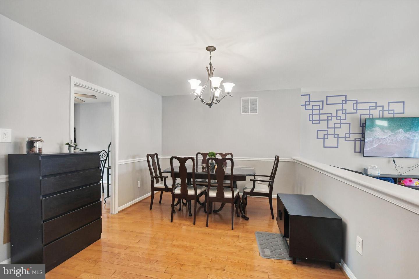46594 Carriage COURT