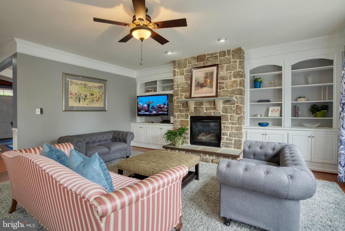 41975 Zircon DRIVE