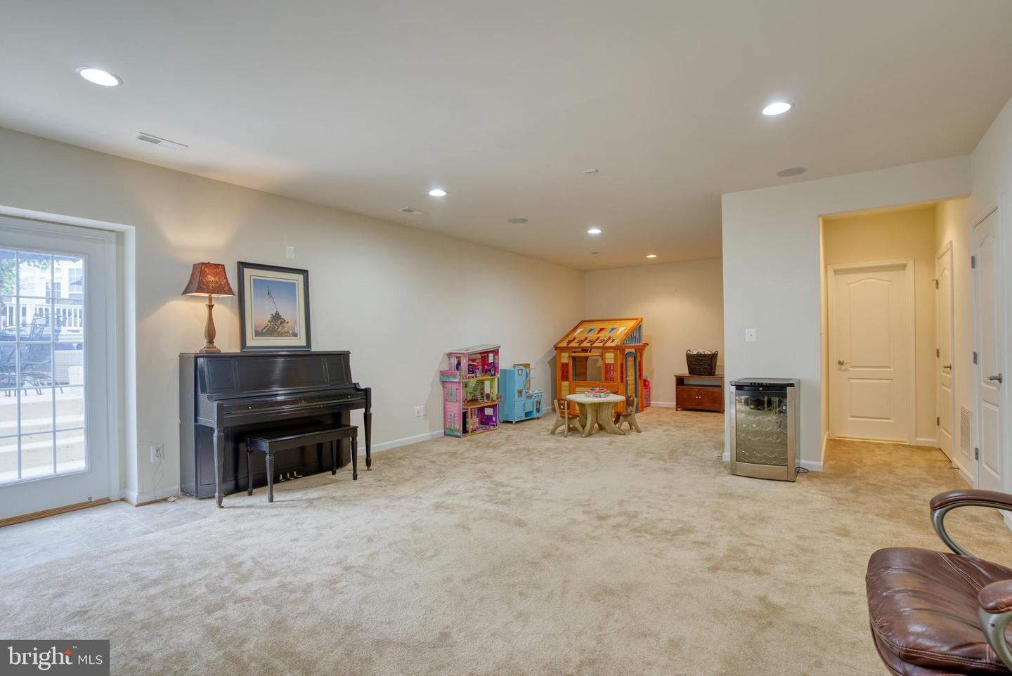 41975 Zircon DRIVE