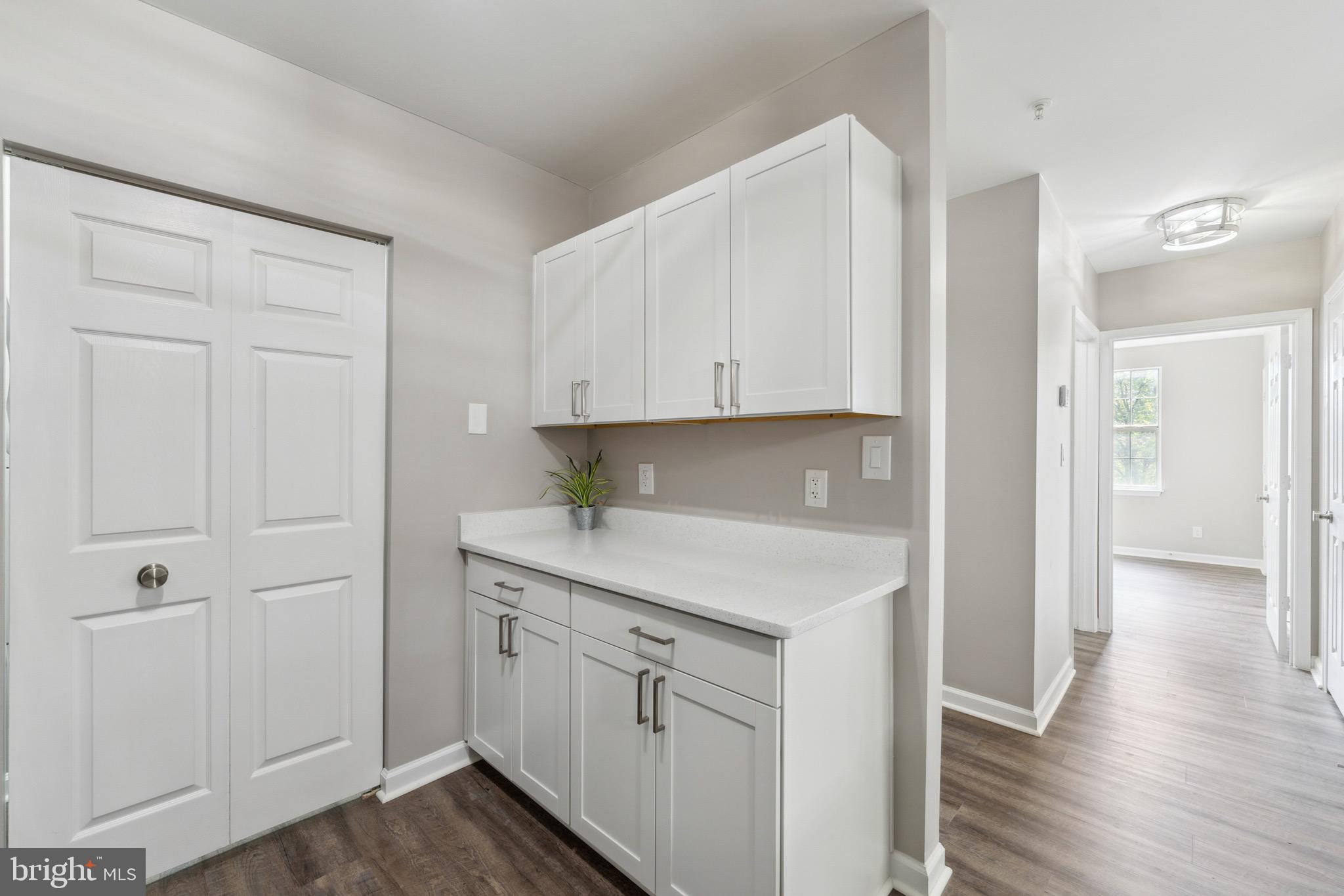 20311 Beechwood TERRACE Unit: 303