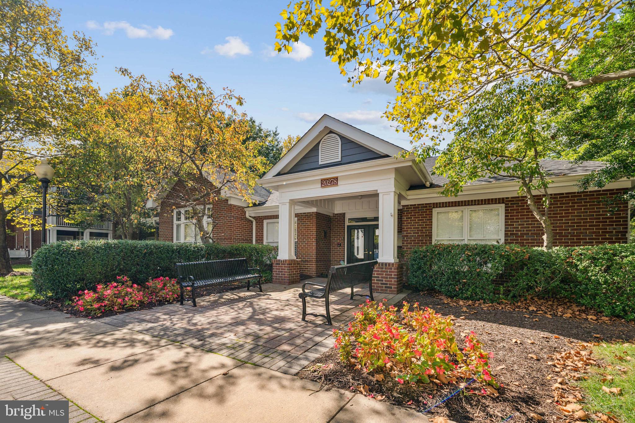 20311 Beechwood TERRACE Unit: 303