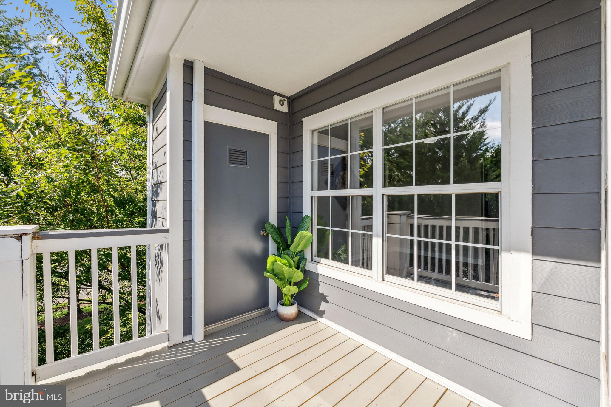 20311 Beechwood TERRACE Unit: 303