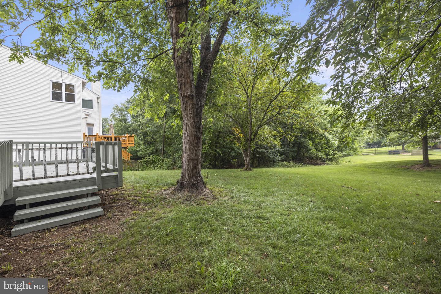 353 Samantha DRIVE