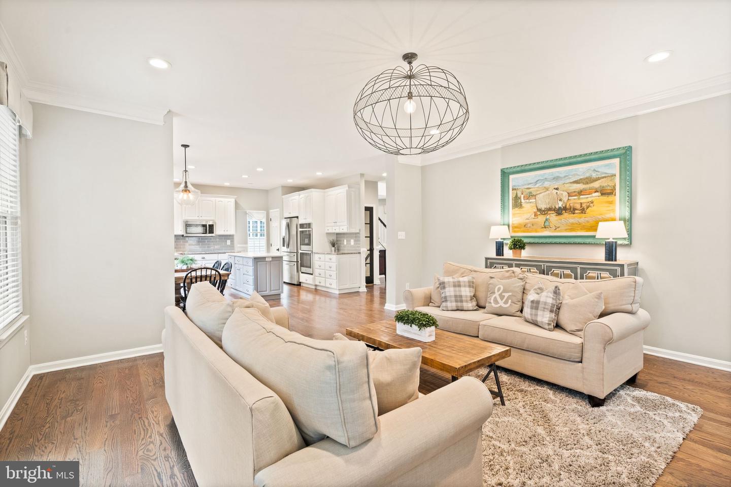 42875 Autumn Harvest COURT