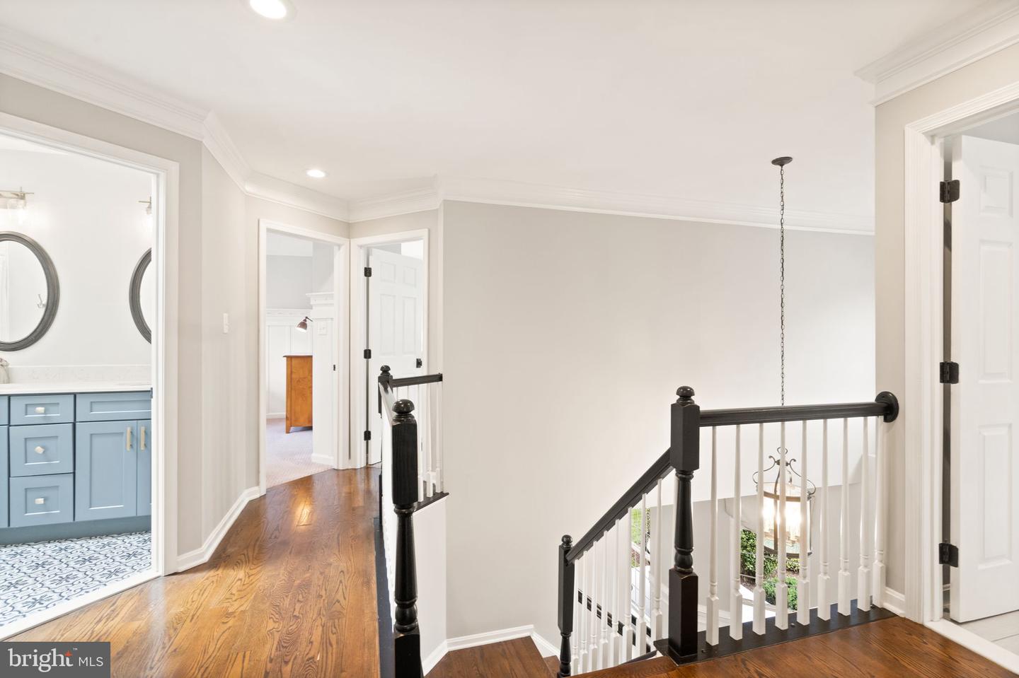 42875 Autumn Harvest COURT