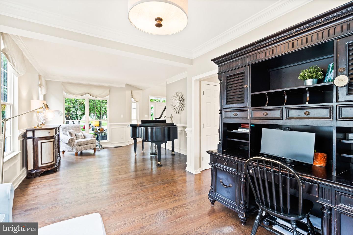 42875 Autumn Harvest COURT