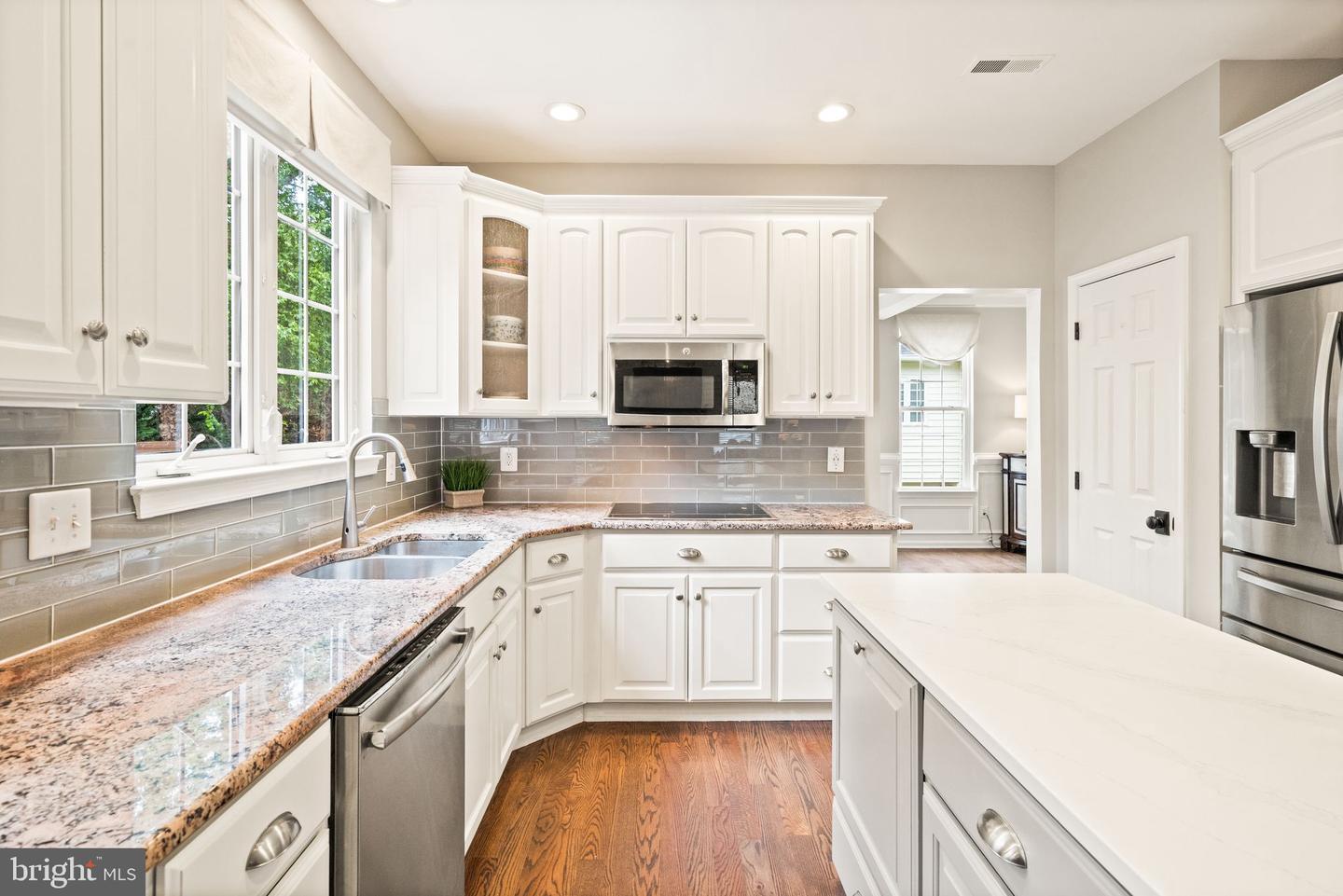 42875 Autumn Harvest COURT