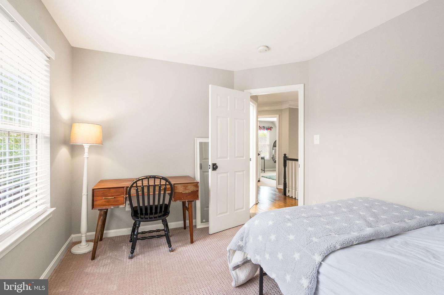 42875 Autumn Harvest COURT