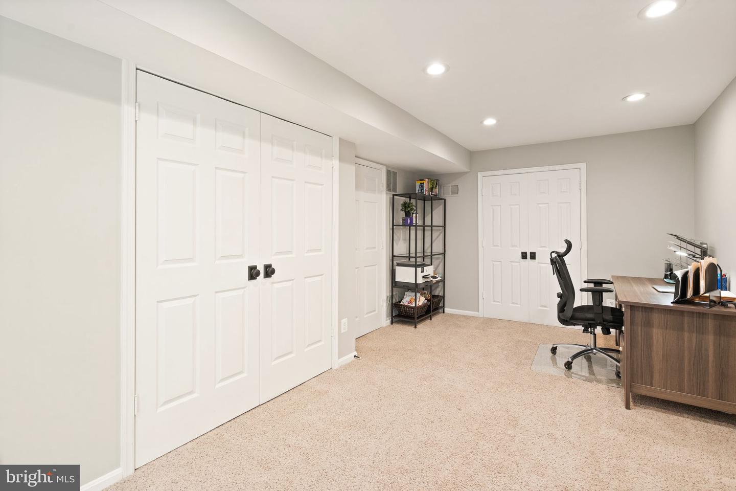 42875 Autumn Harvest COURT