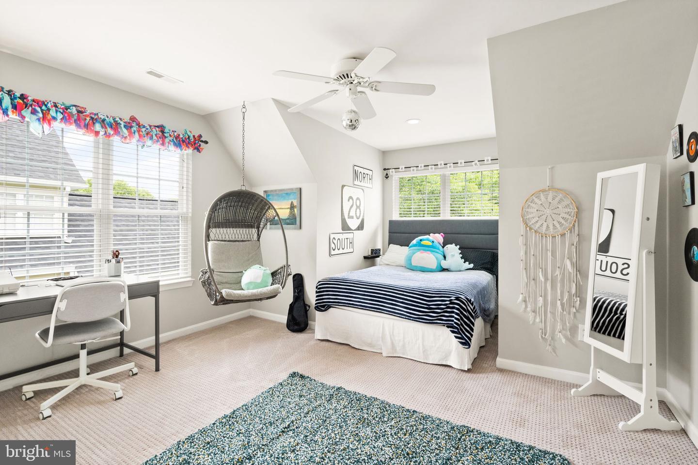 42875 Autumn Harvest COURT