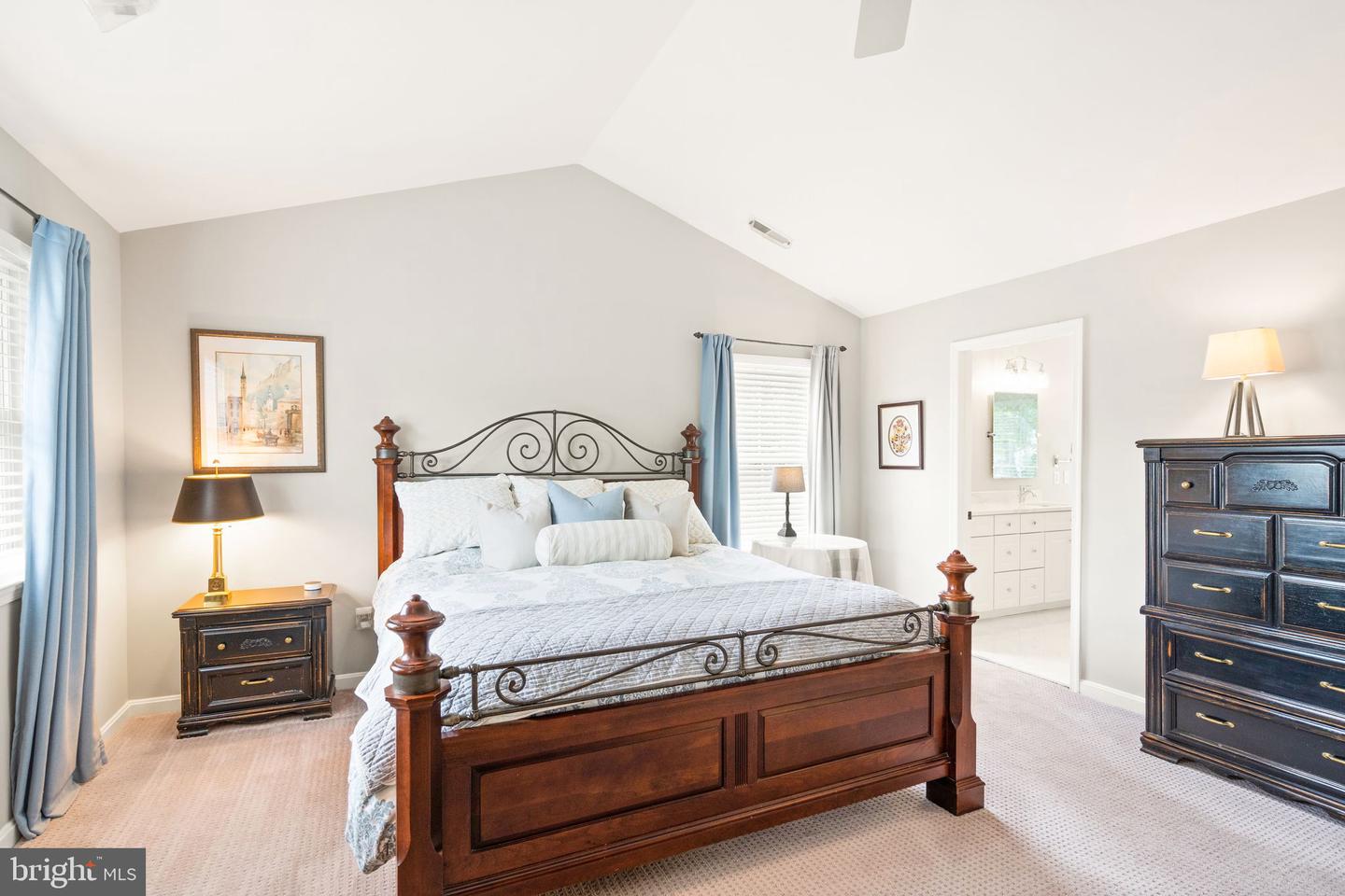 42875 Autumn Harvest COURT