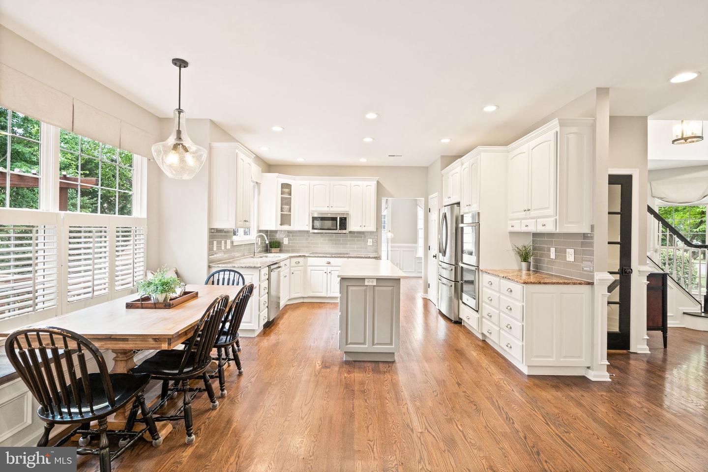 42875 Autumn Harvest COURT