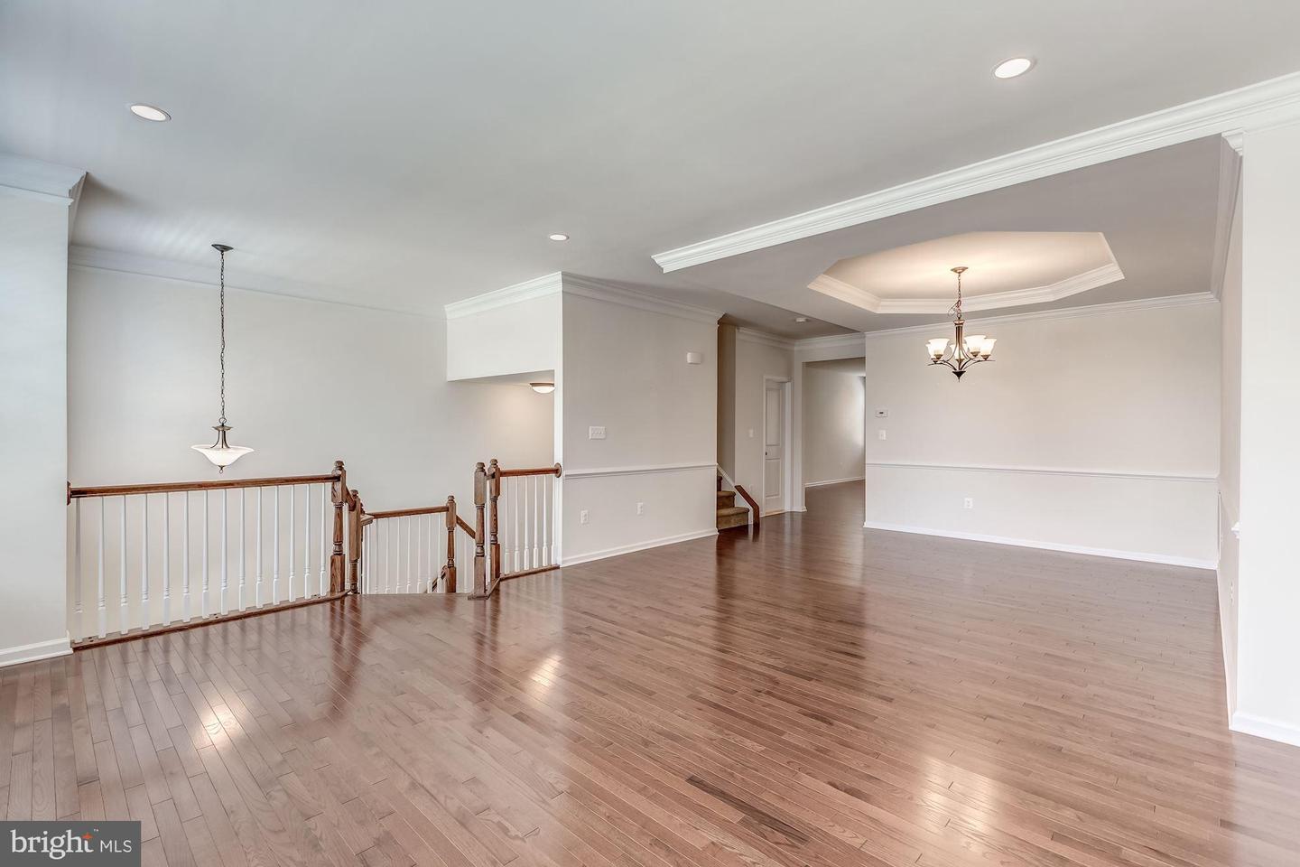 42824 Edgegrove Heights TERRACE