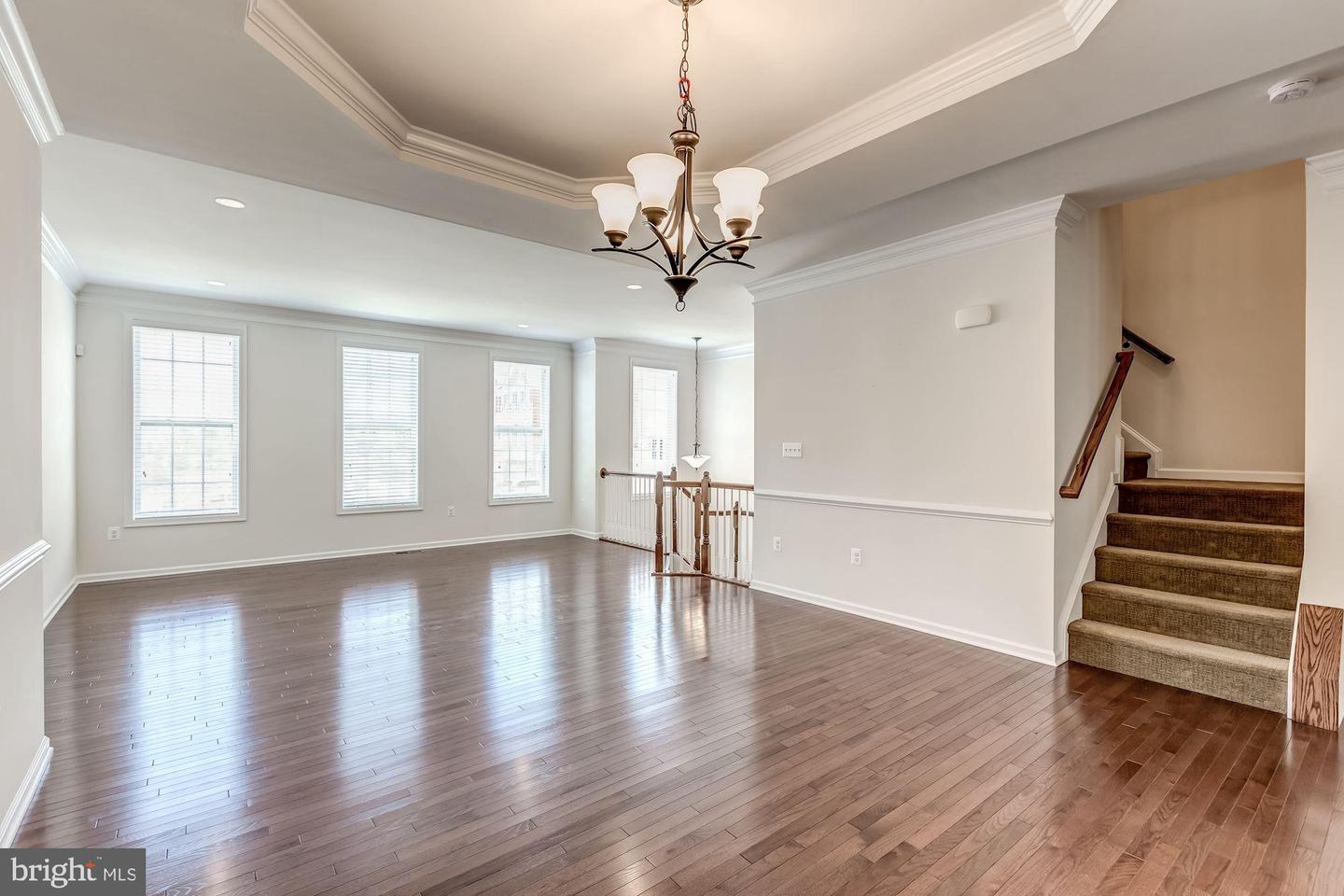 42824 Edgegrove Heights TERRACE