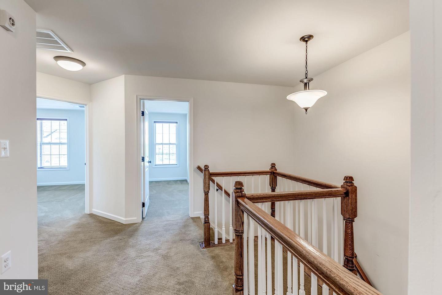 42824 Edgegrove Heights TERRACE