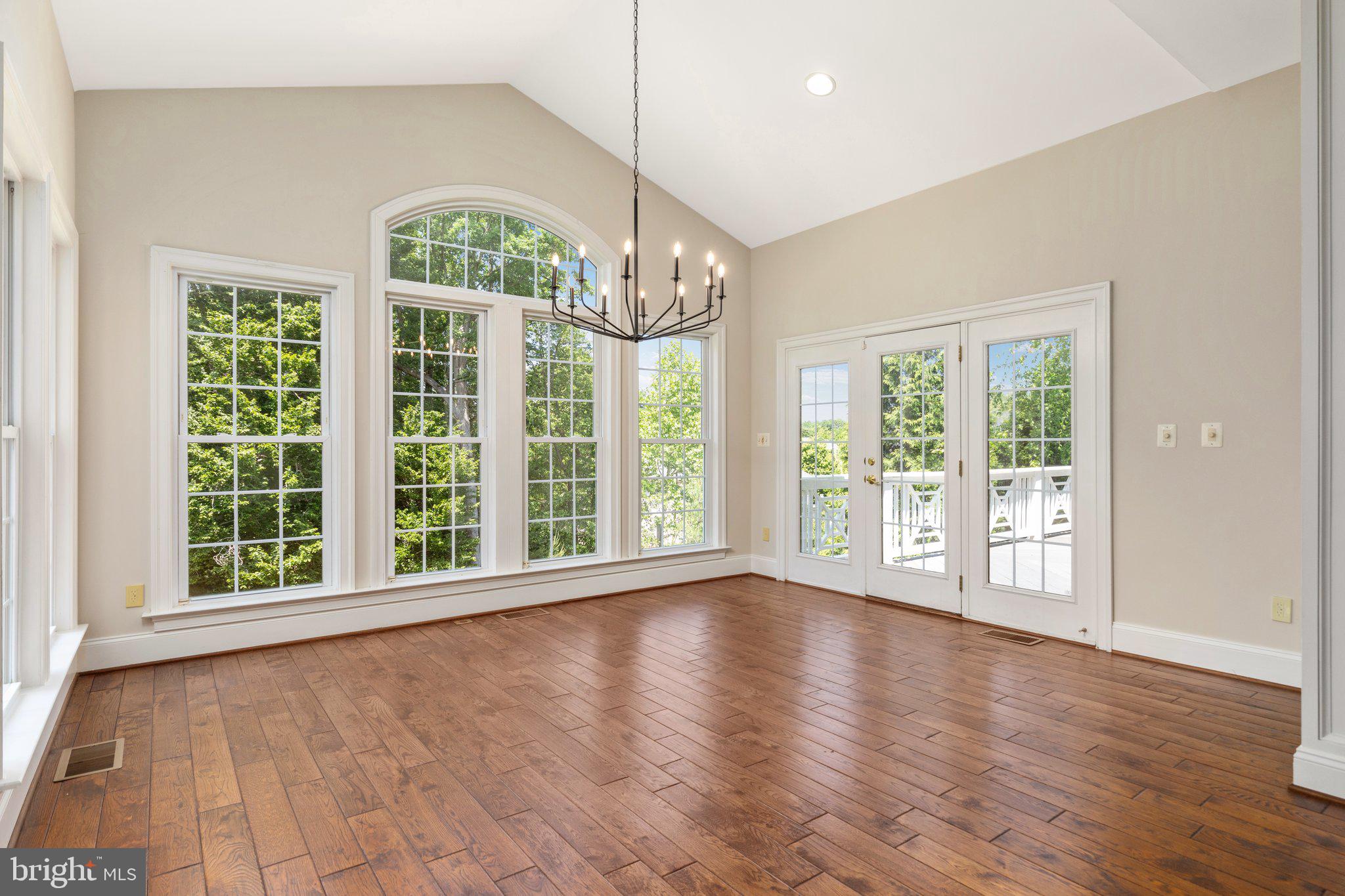 18898 Shropshire Ct