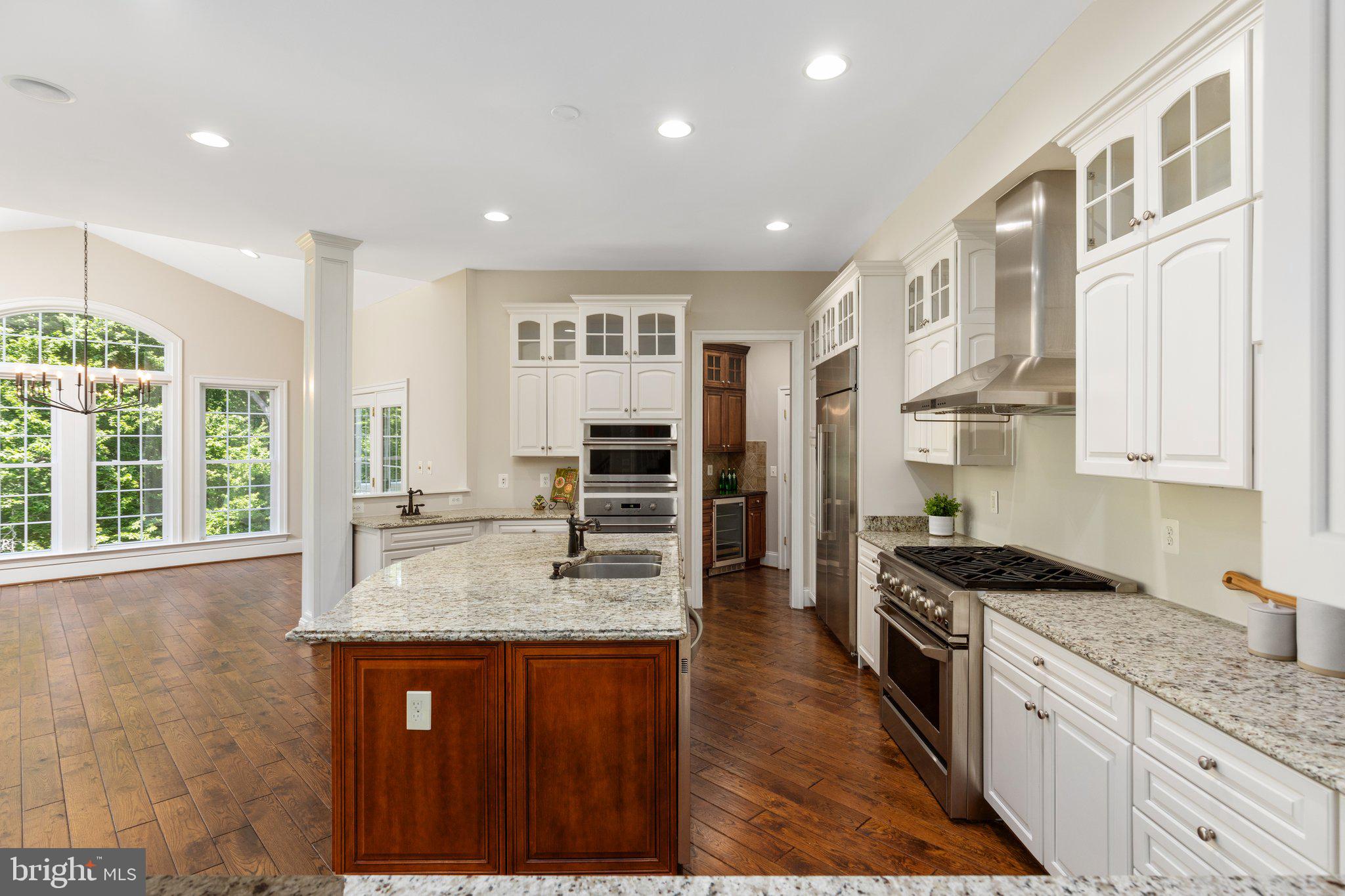 18898 Shropshire Ct