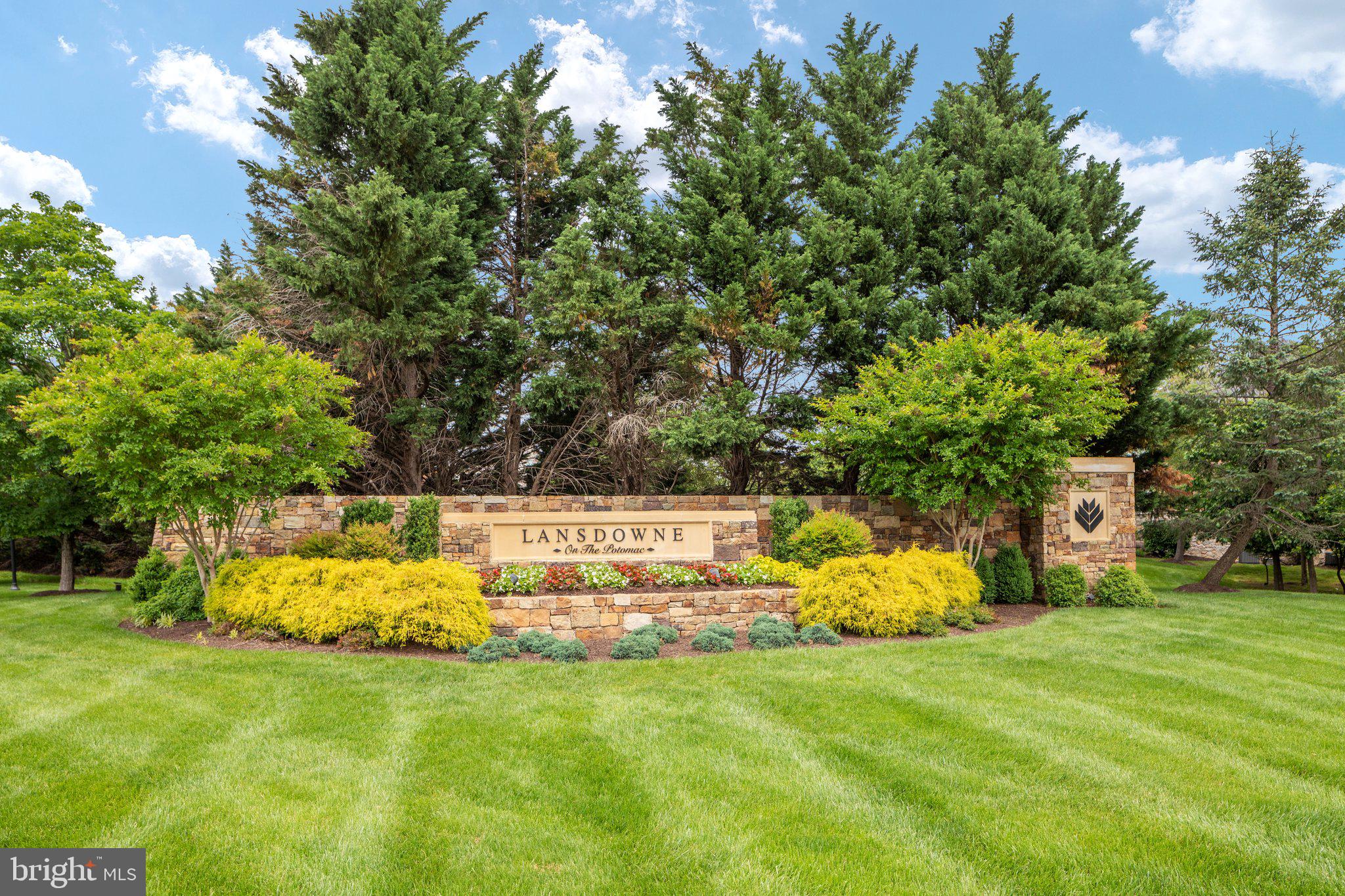 18898 Shropshire Ct